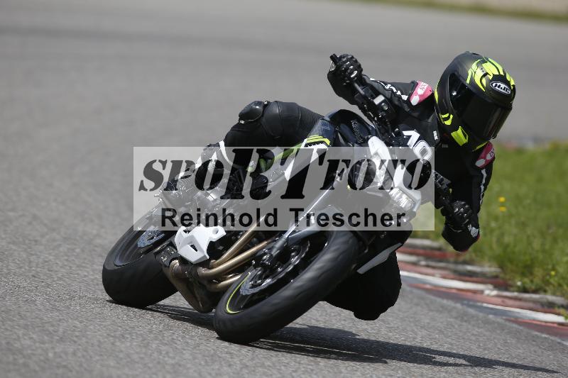 /Archiv-2024/29 12.06.2024 MOTO.CH Track Day ADR/Gruppe blau/10